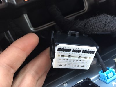 Connectique coté voiture.jpg