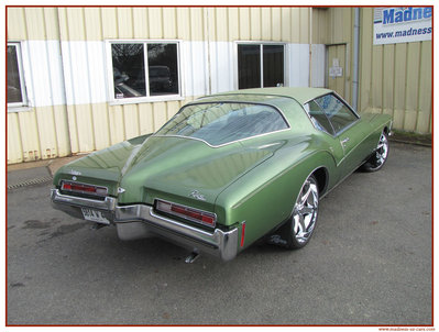 buick-riviera-72-9.jpg