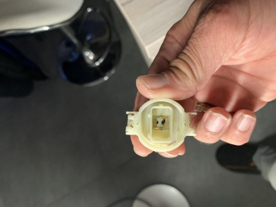 Côté prise d’origine