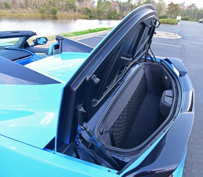 2020-chevrolet-corvette-stingray-convertible-trunk.jpg